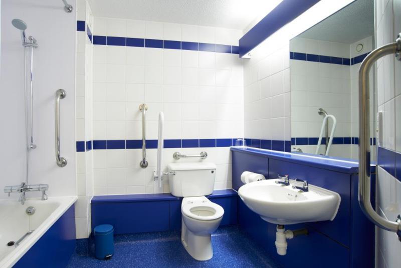 Travelodge קטרינג מראה חיצוני תמונה