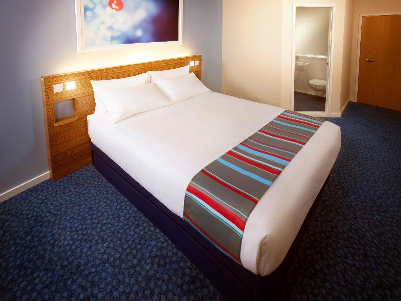 Travelodge קטרינג מראה חיצוני תמונה
