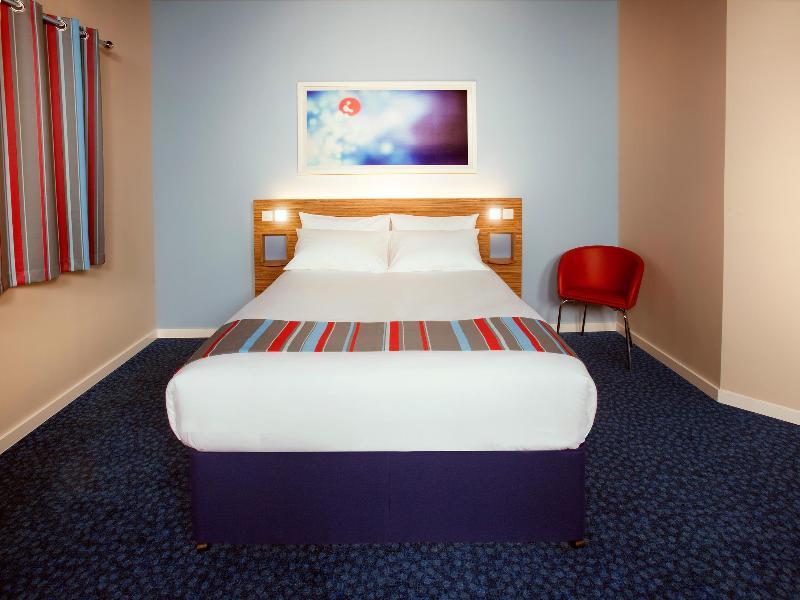 Travelodge קטרינג מראה חיצוני תמונה